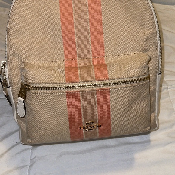 Coach backpack - Picture 2 of 5